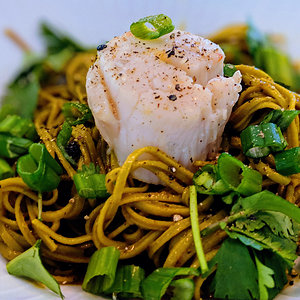 Scallop curry pasta