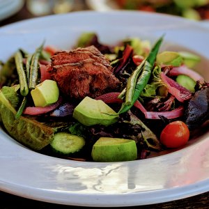 Steak salad