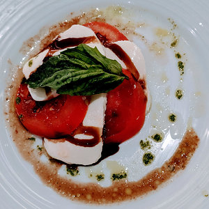 Caprese salad