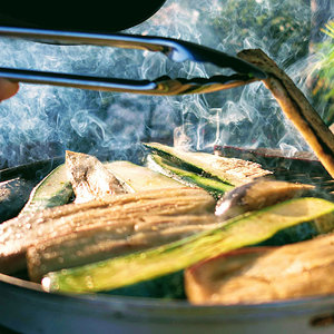Grilling vegetables