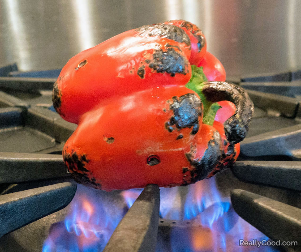 Charring a bell pepper